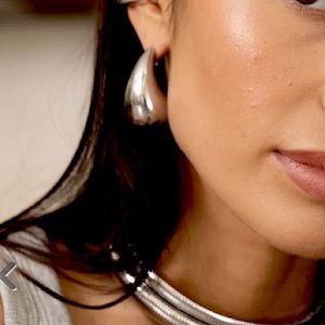 Teardrop earring, silver large, NW0T